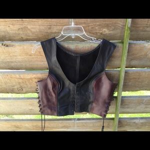 Cropped Ravenswood Brand Leather Vest